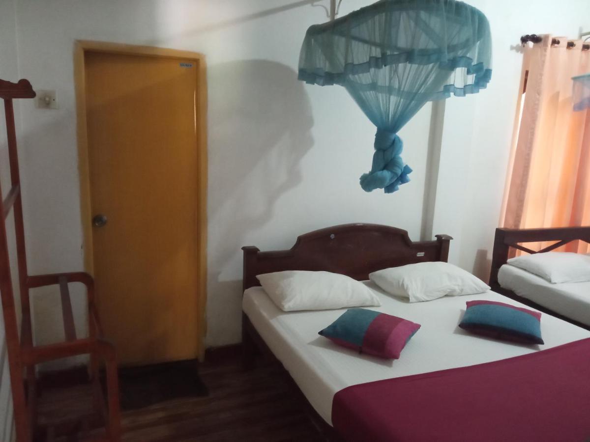 Bevary City Hotel Anuradhapura Luaran gambar