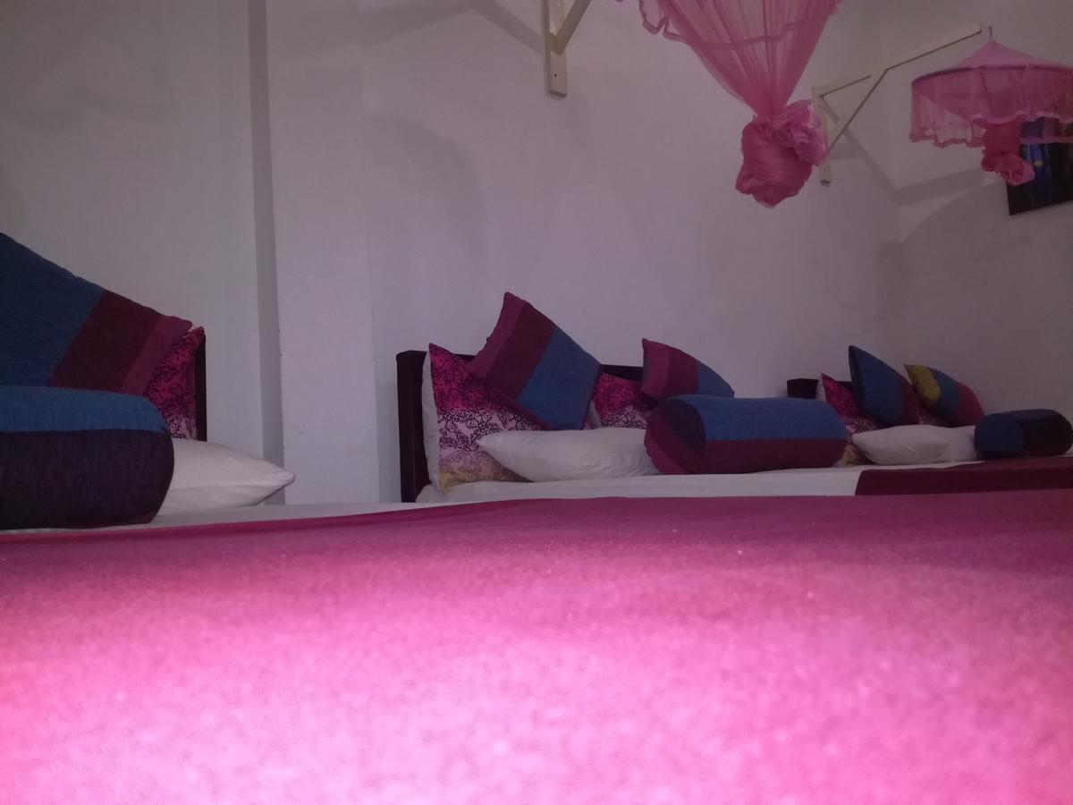Bevary City Hotel Anuradhapura Luaran gambar