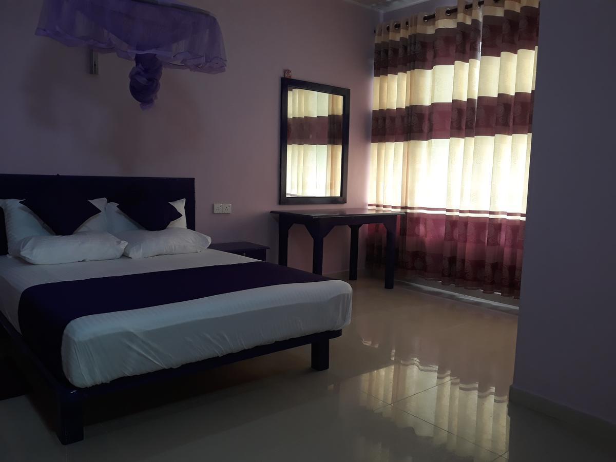 Bevary City Hotel Anuradhapura Luaran gambar